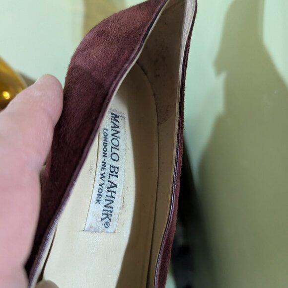 Burgundy Manolo Blahnik Kitten Heels in Suede size 38 - Sold as Is - Picture 10 of 11